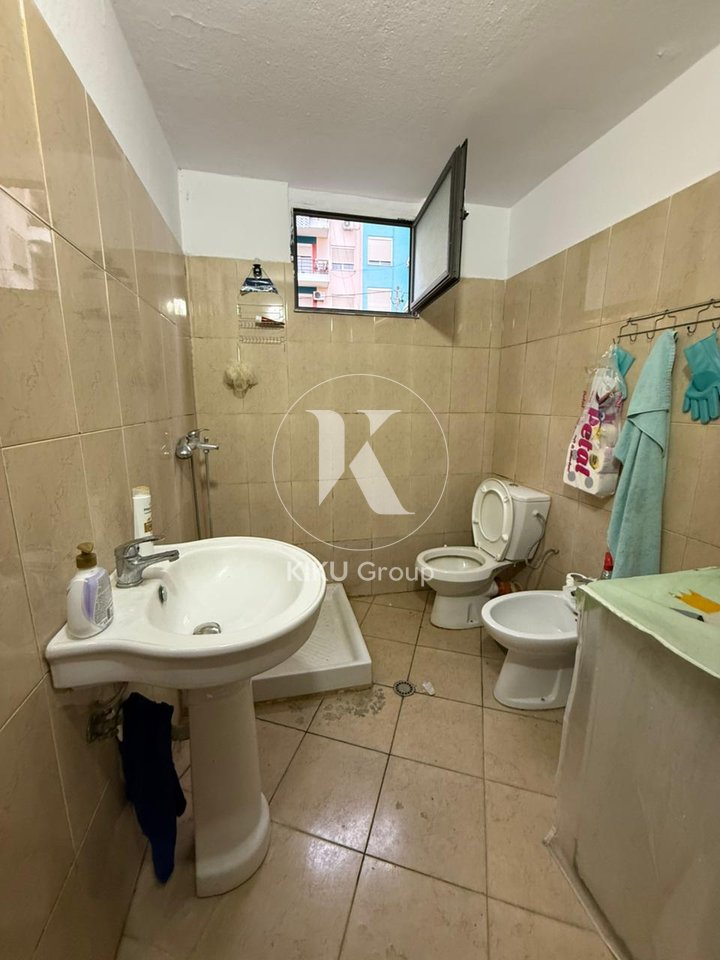 Apartament 2+1 me Qira, Rruga Mine Peza, Tiranë