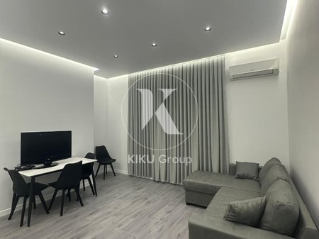 Appartamento 1+1 in AFFITTO – Dietro l'Arena, Tirana