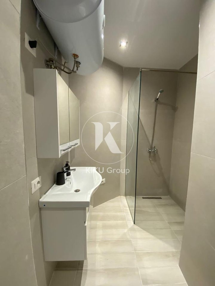 Appartamento 1+1 in Affitto a 21 Dhjetori, Tirana - 600€ | 65 m²