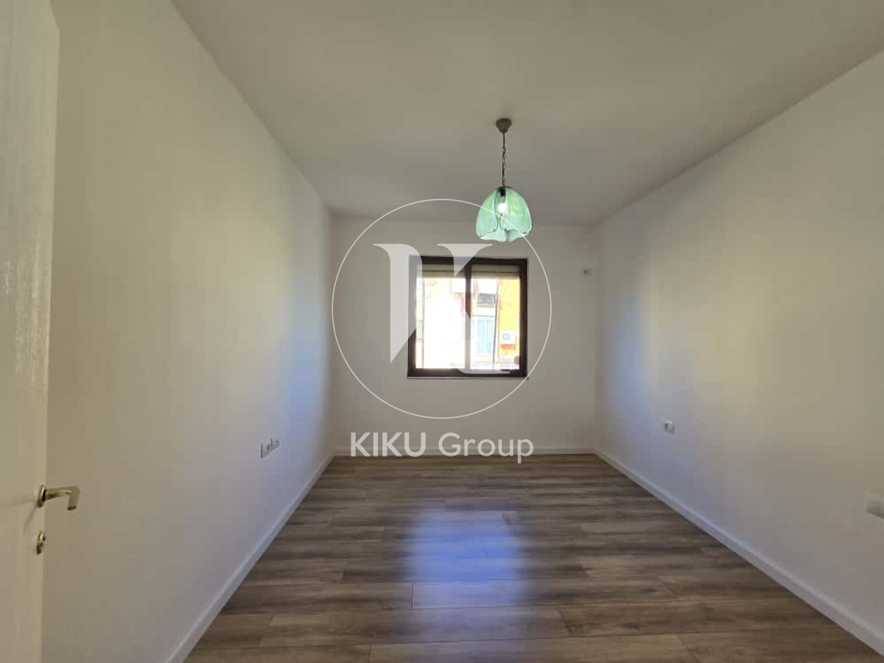 SHITET APARTAMENT 2+1 – ISH FUSHA E AVIACIONIT