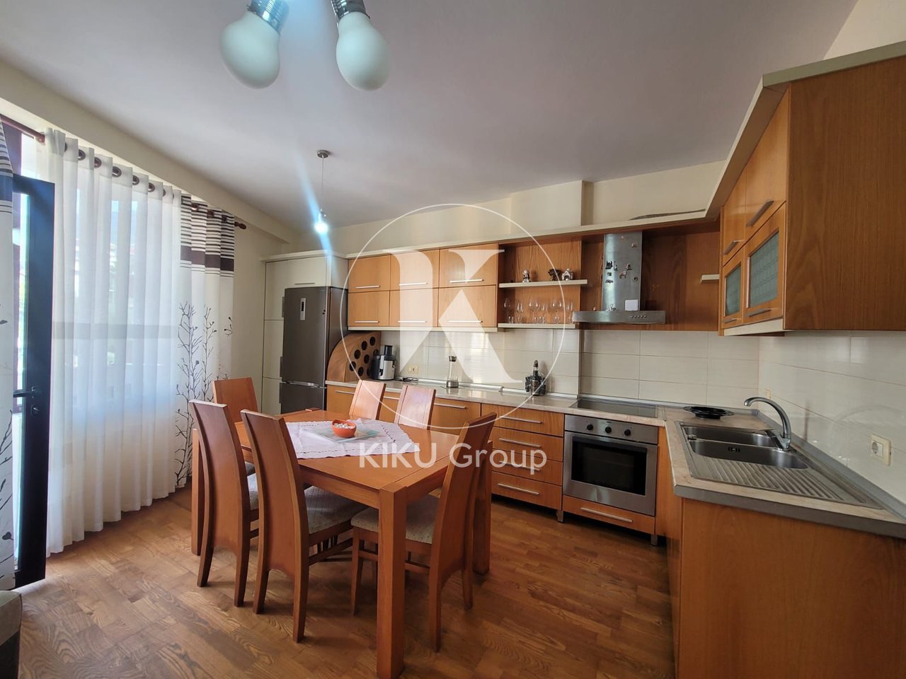 VENDESI APPARTAMENTO 1+1
Sulla strada di Thesari, Fresk