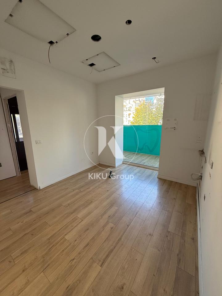 Jepet me Qira Ambient Biznesi – Rruga e Durrësit, Tiranë