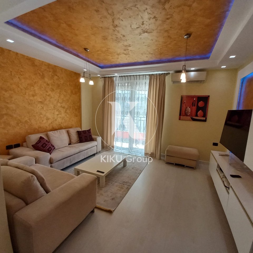 🏡 Jepet me qira apartament 2+1,  Komuna e Parisit