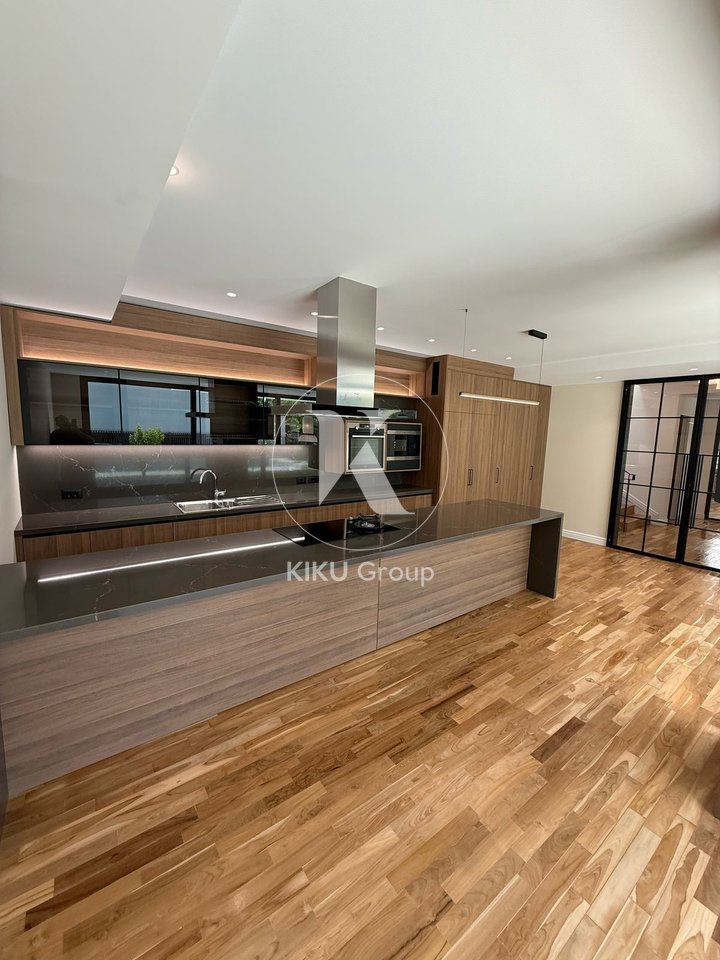 🏡 Modern 3-Story Villa with Private Pool in the Elite Area near TEG 🏡