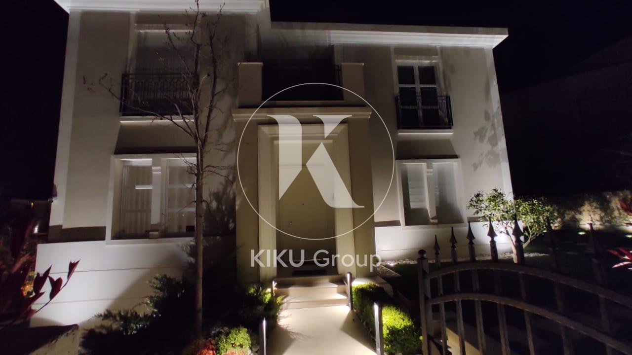 🏡 Villa for Rent – Rolling Hills 🌿
