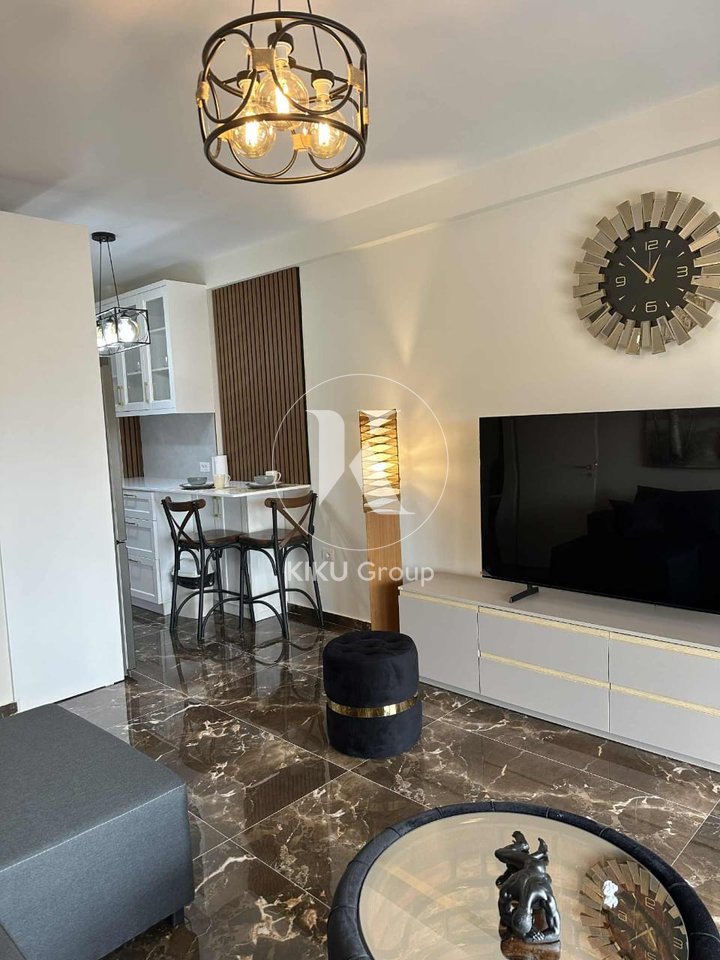 🏡 Jepet me qira apartament 1+1, përballë Coloset Rruga e Durrsit