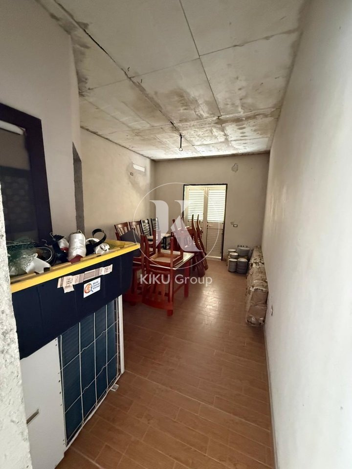 In affitto Complesso Hotel + Ristorante + bar in zona sviluppata, Peze