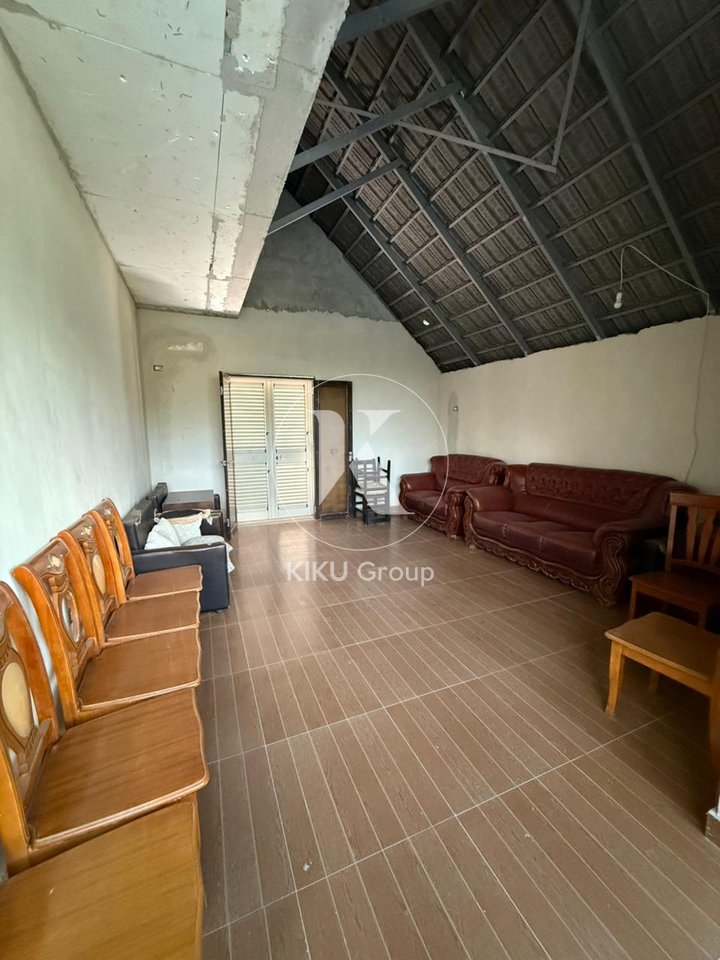 In affitto Complesso Hotel + Ristorante + bar in zona sviluppata, Peze