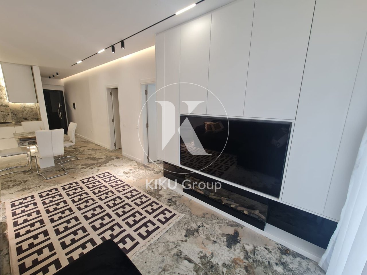 Apartament 1+1 me Qira, Liqeni i Thate
