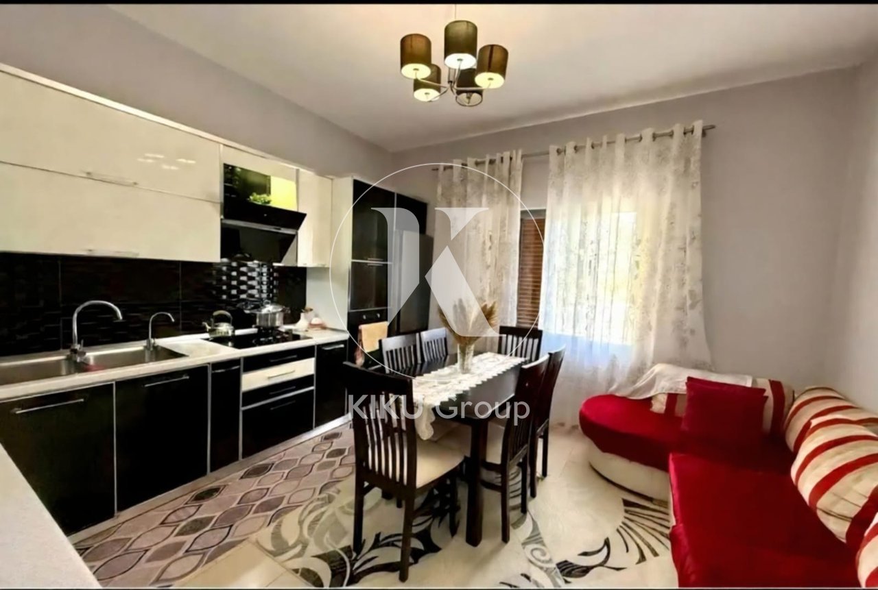 Private House for Sale in Pezë-Helmës