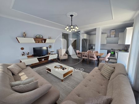 APARTAMENT/ PENTHOUSE 3+1 Me Verande+ POST PARKIMI | ME QIRA | KOPSHTI ZOOLOGJIK