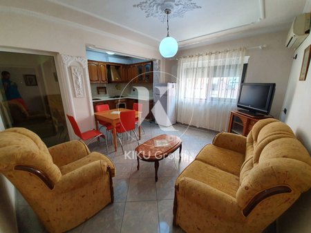 Apartment 1+1 me qera, Myslym Shyri