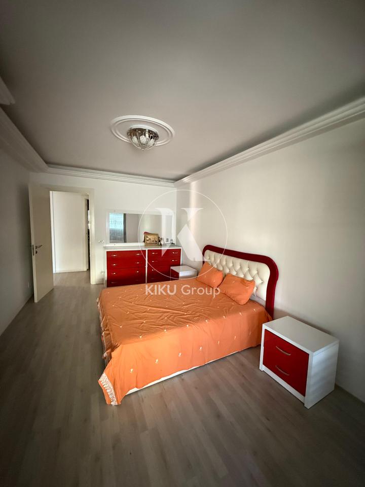 ? Apartament për Shitje, perball Delijorgjit
