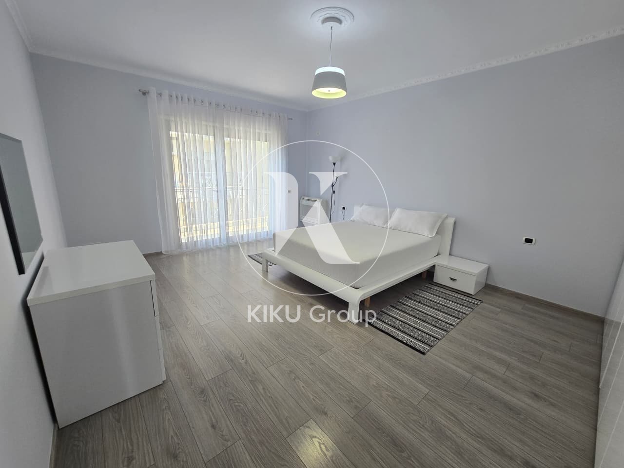 APARTAMENT/ PENTHOUSE 3+1 Me Verande+ POST PARKIMI | ME QIRA | KOPSHTI ZOOLOGJIK