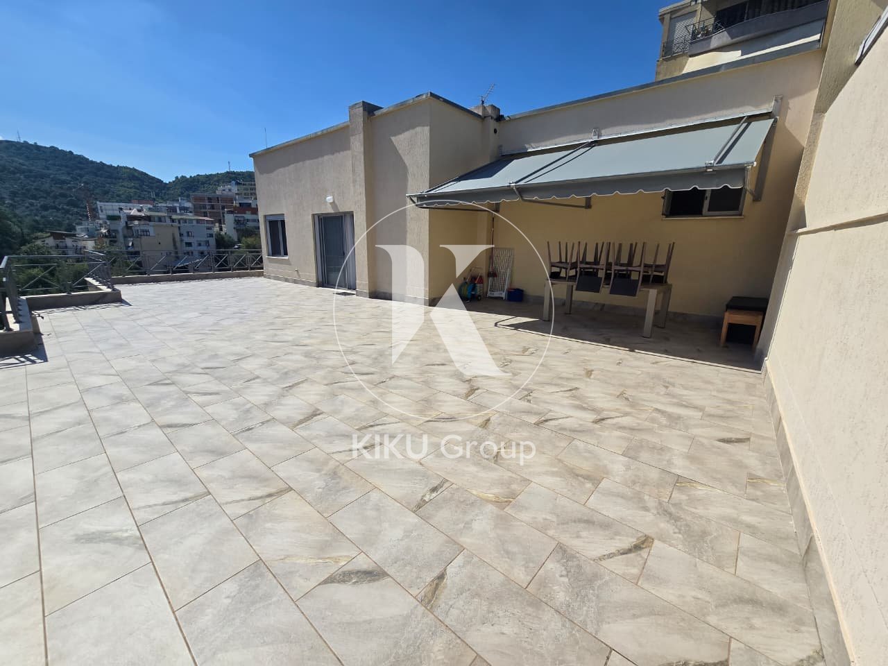 APARTAMENT/ PENTHOUSE 3+1 Me Verande+ POST PARKIMI | ME QIRA | KOPSHTI ZOOLOGJIK
