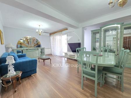 🏢 Jepet me qera apartament 2+1+2 në Bllok