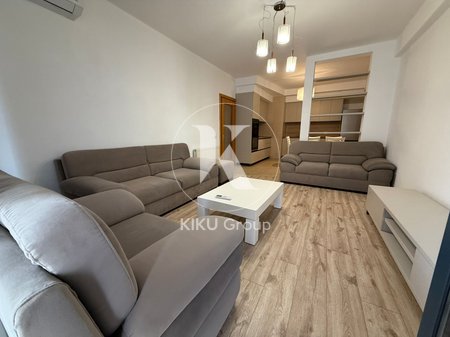 Apartment 2+1+2 for rent at Komuna e Parisit