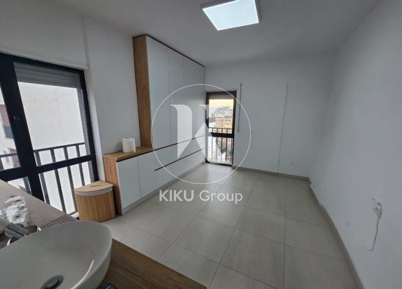 Apartament 3+1+2+2 Ballkone ne Shitje,Vila Gold