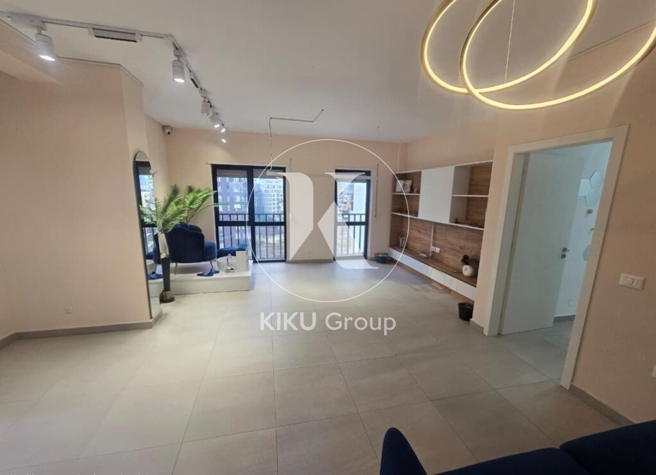 Apartament 3+1+2+2 Ballkone ne Shitje,Vila Gold