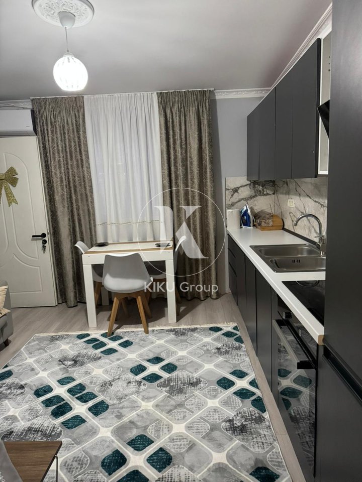 Appartamento in affitto su Rruga e Dibrës, vicino alla United School