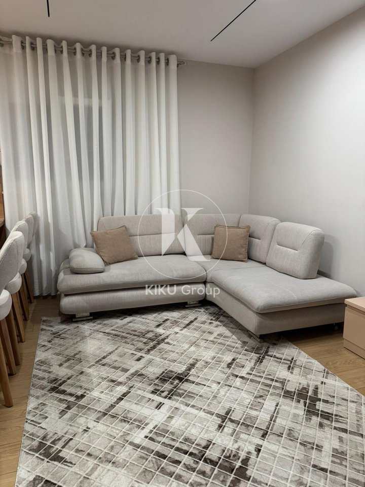 Jepet me qira apartament 2+1+2 – Rruga e Dibrës, pranë Shkollës së Bashkuar