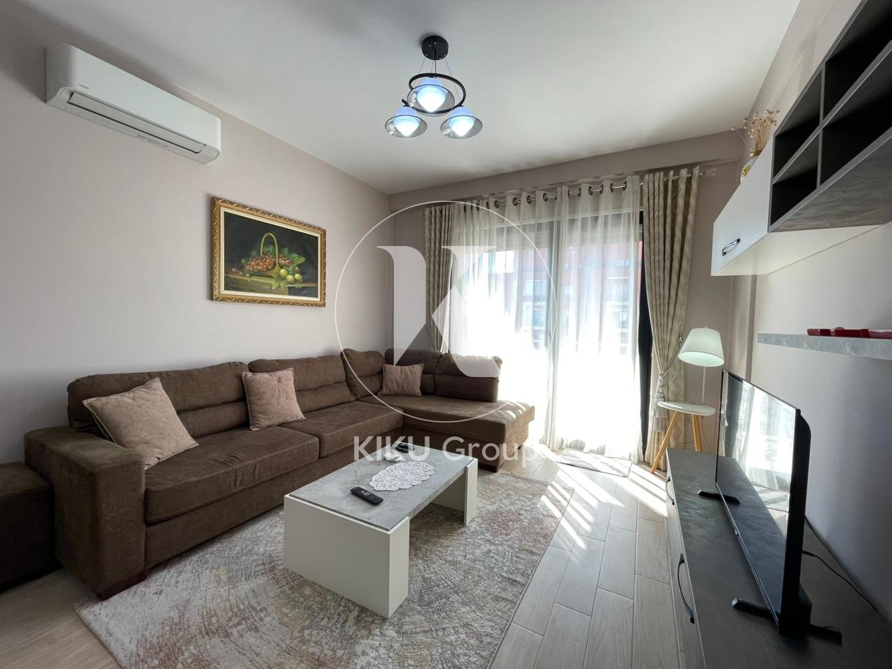 Appartamento 1+1 in affitto vicino al Contact Complex!