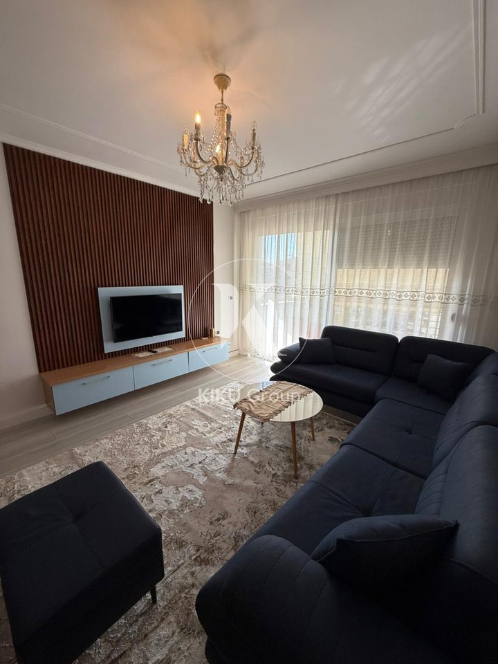 Apartament 2+1+2 me qera 📍 Blloku