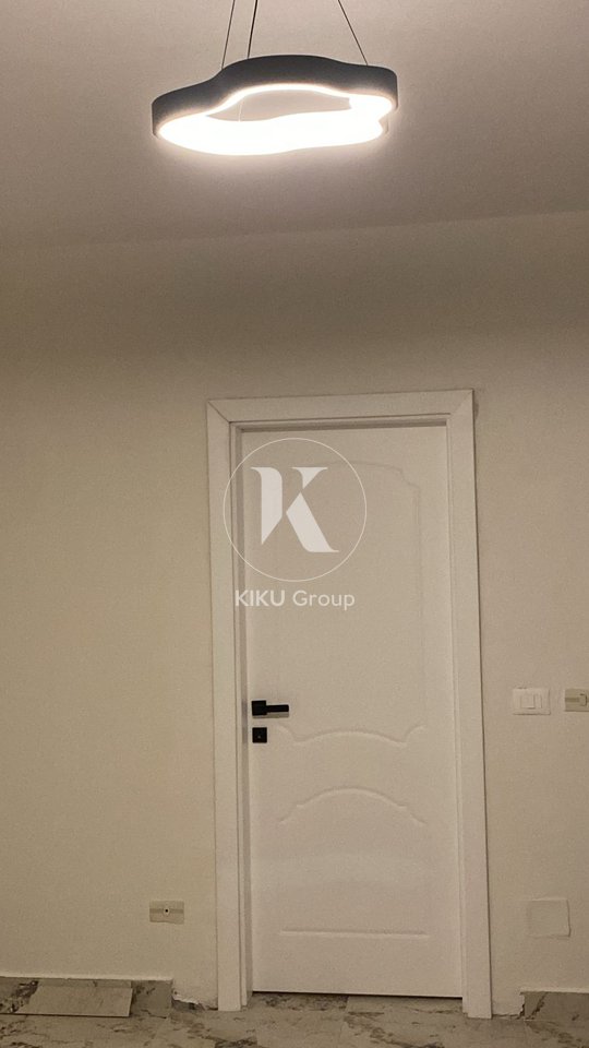 🏢 Office space for rent near the “Martyrs of Freedom” School!