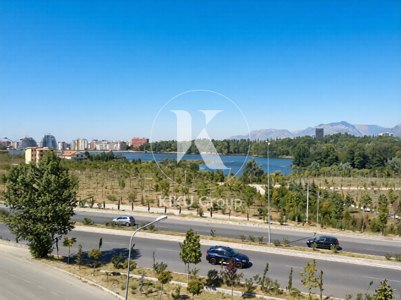 🏢 FOR SALE PROPERTY – DRY LAKE