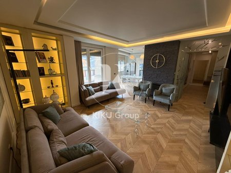 🌟 Super Apartament për Qira 3+1+2