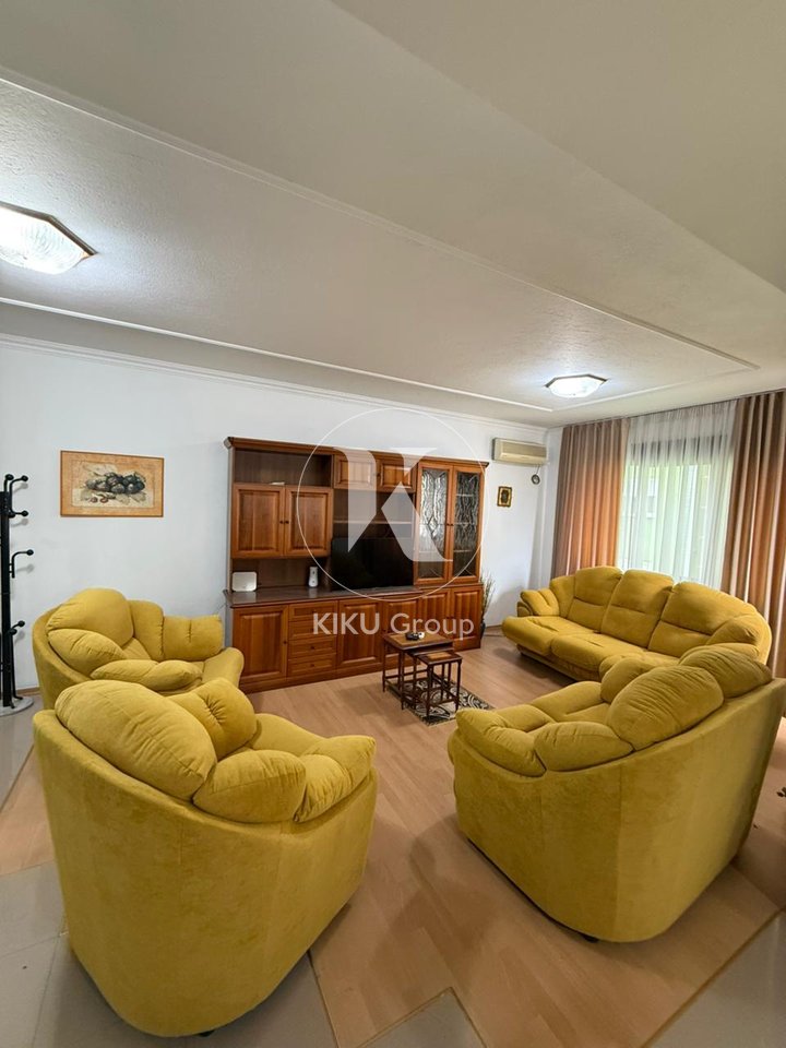 Apartament 2+1 me qira – Blloku