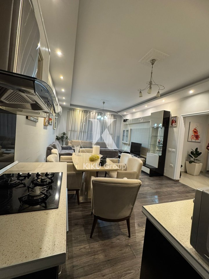 🏡 Apartament 2+1 për Shitje – Rruga Bilal Sina, pranë Kopshtit Zoologjik