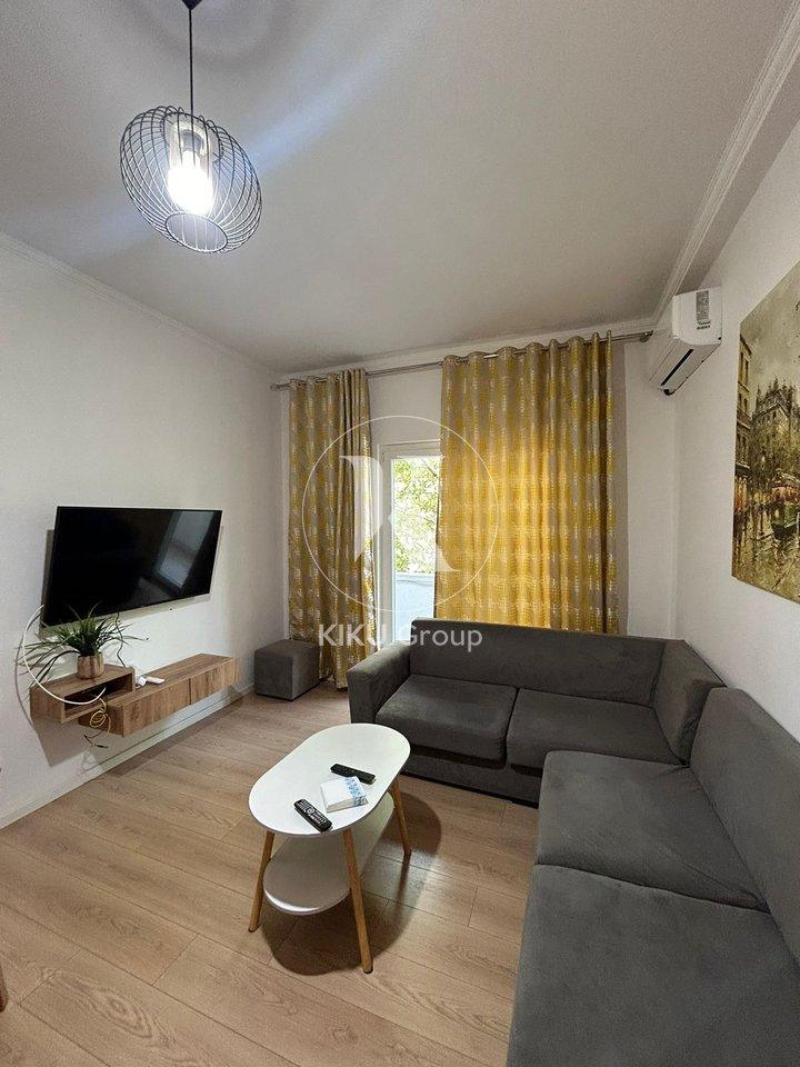 🏠 Apartament me qira 2+1