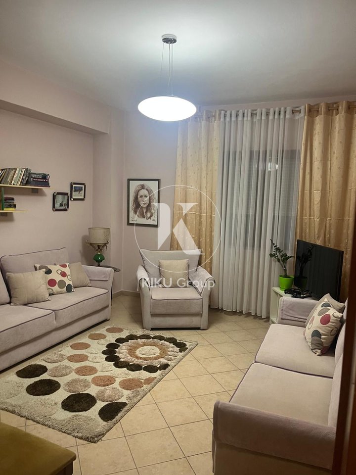 🏡 Apartament me qira 2+1+2