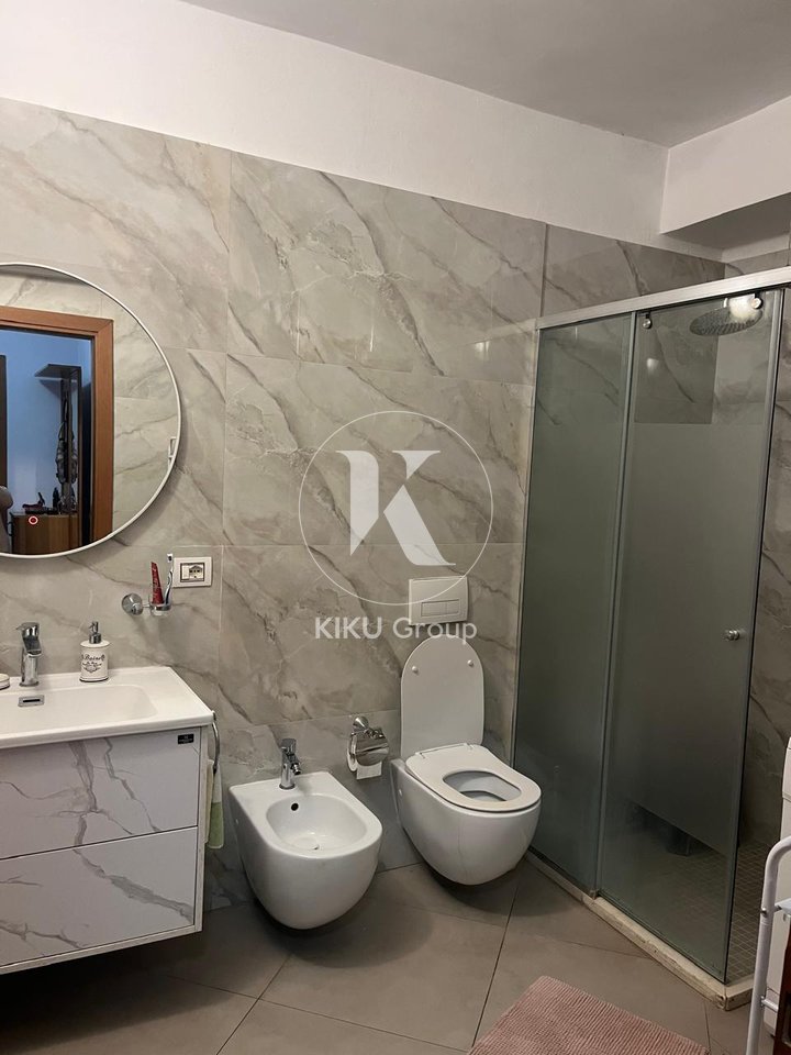 🏡 Apartament me qira 2+1+2