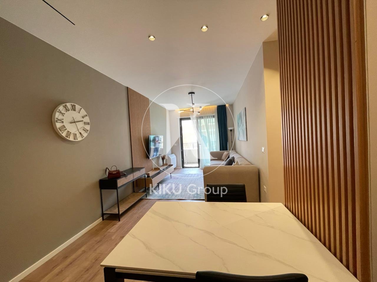 🏡 Apartament me qira – Pranë Kopshtit Zoologjik