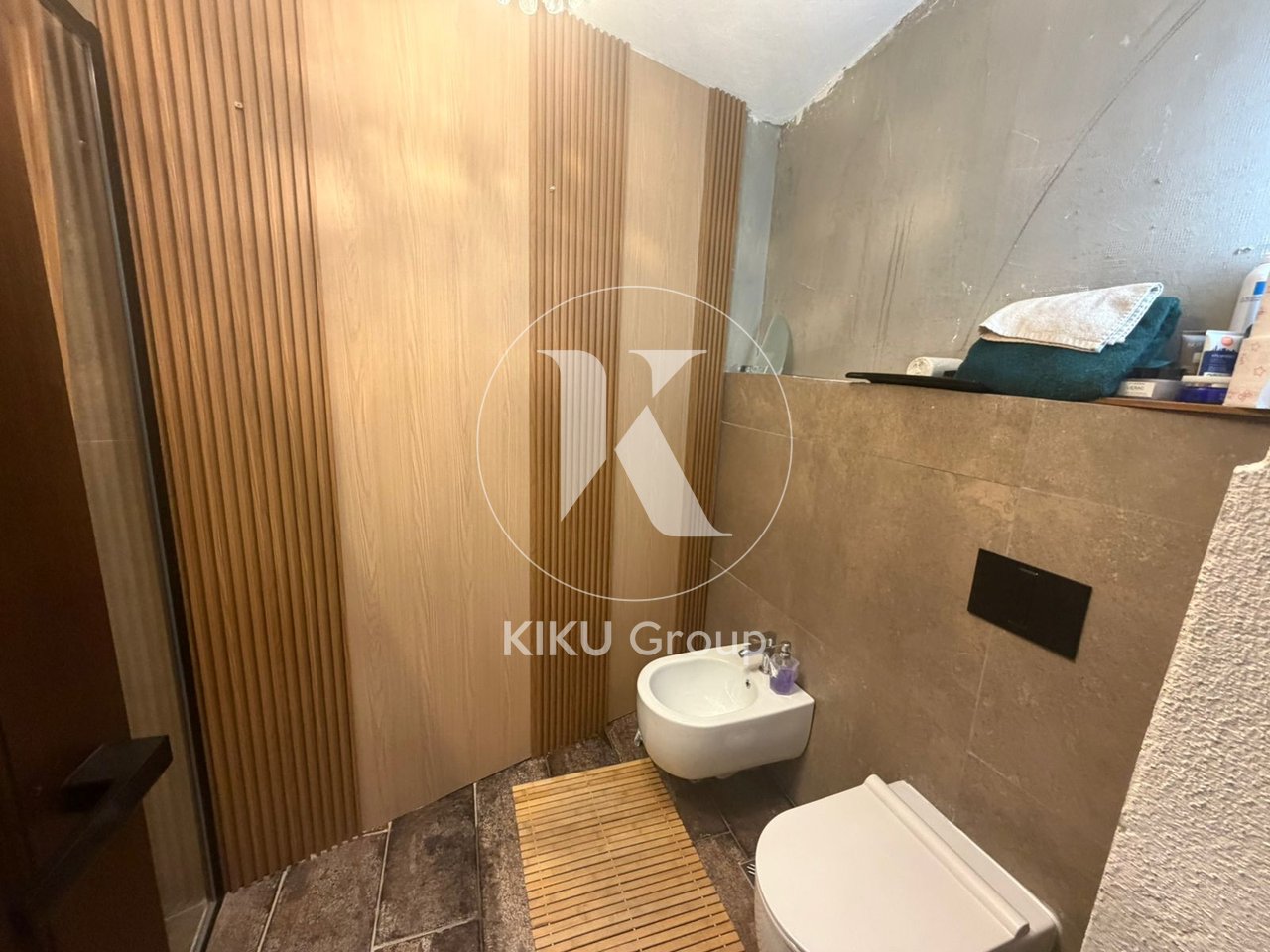 🏡 Vilë 2-Katëshe me Qira