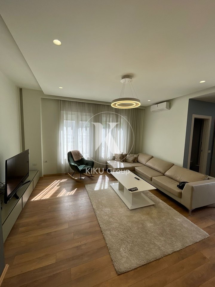 🏡 Vilë Premium me Qera pranë TEG