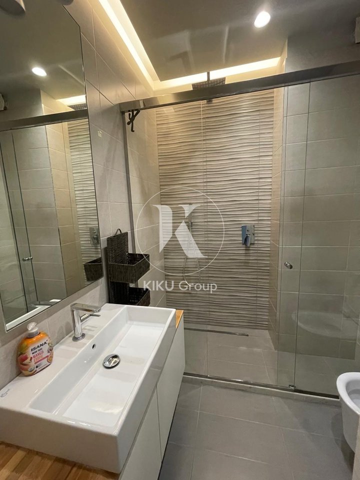 🏡 Vilë Premium me Qera pranë TEG