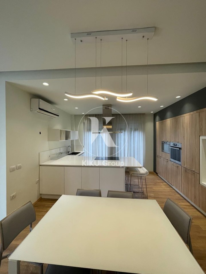 🏡 Vilë Premium me Qera pranë TEG