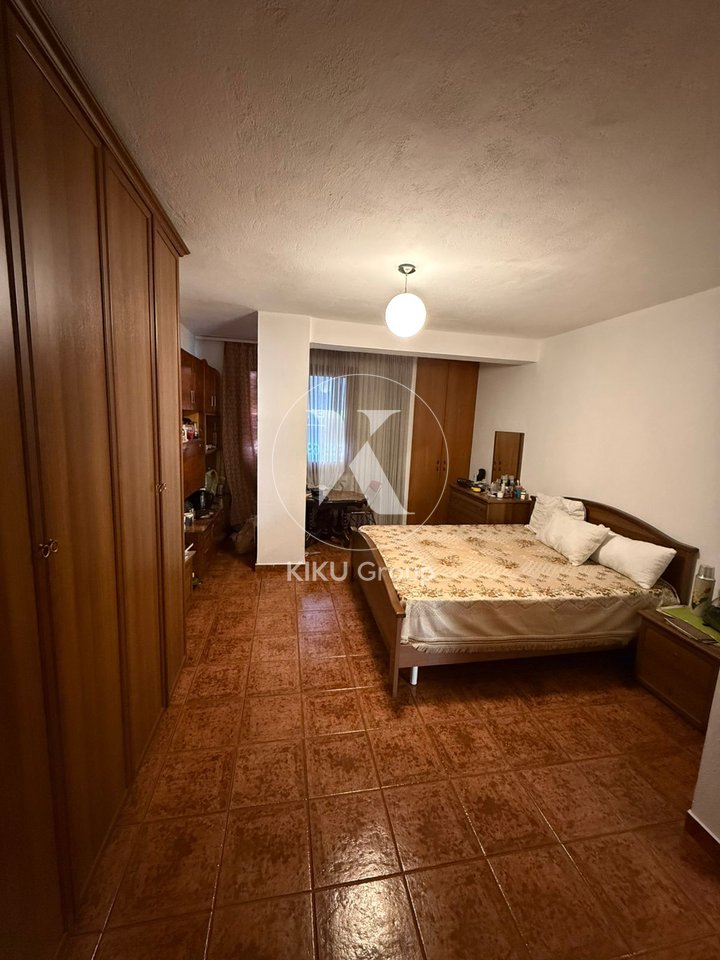 🏡 Shitet Apartament 2+1 te Rruga Mine Peza