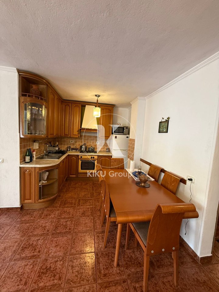 🏡 Shitet Apartament 2+1 te Rruga Mine Peza