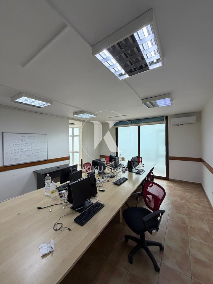 🏢 FOR RENT IN Tirana OFFICE SPACE 170 m² 📍 Area: Former Exhibition,