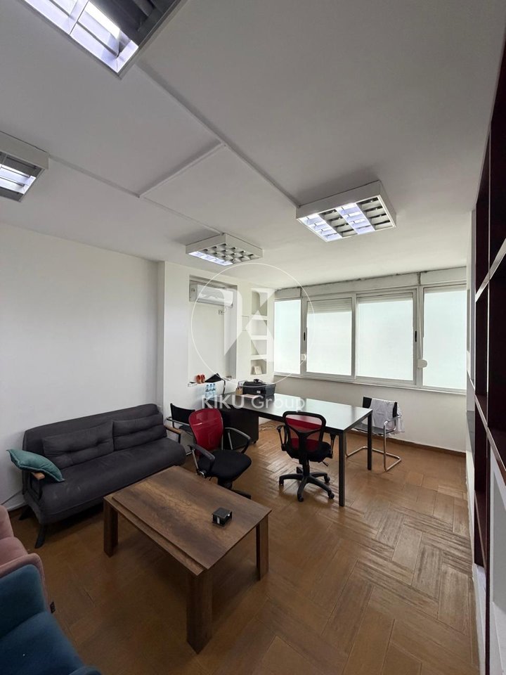 🏢 FOR RENT IN Tirana OFFICE SPACE 170 m² 📍 Area: Former Exhibition,