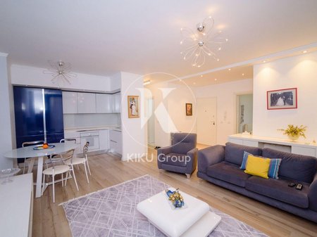Apartament 2+1 me Qira – pranë Ministrisë së Jashtme / Pazarit të Ri