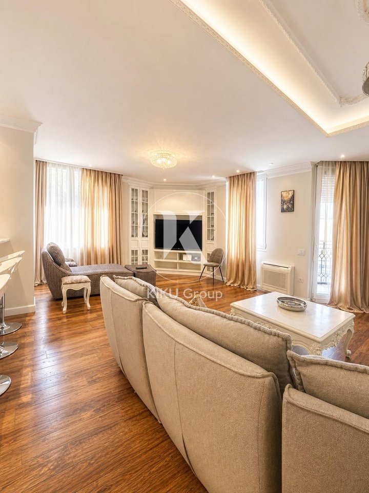 Duplex Luksoz me Qira – Qendër, Tiranë