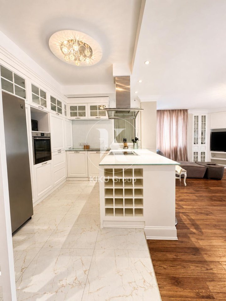 Duplex Luksoz me Qira – Qendër, Tiranë