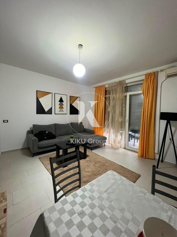 Appartamento 1+1 in Affitto – Vicino al Giardino Botanico, Tirana