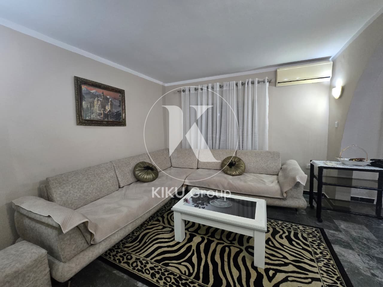 Appartamento 2+1+2 in Affitto – Via Fortuzi, Tirana