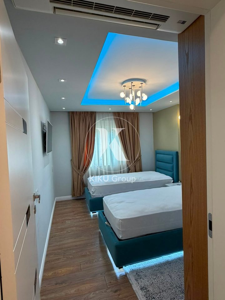 Shitet Apartament Luksoz 2+1+2 – Blloku Gintash, Laprakë